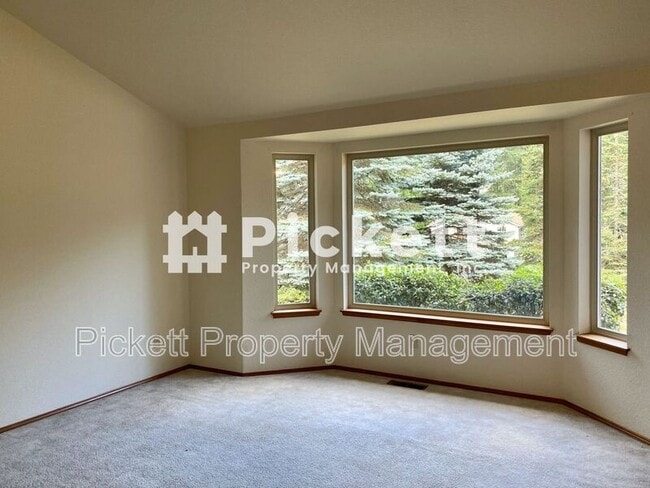 Photo - 10659 Wharf Pl NW