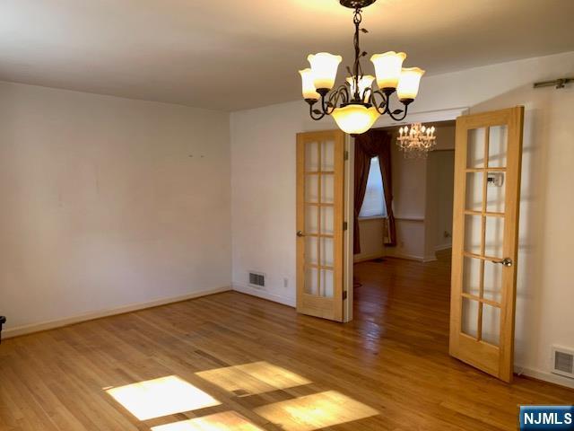 Photo - 279 Slocum Way