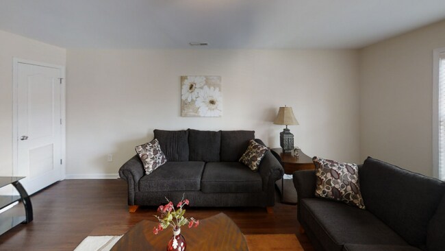 Photo - 347 Family Lodge Dr