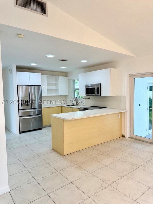 21140 NE 26th Ave