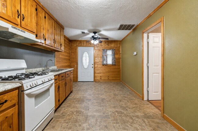 Photo - 6940 Avenue K Unidad B