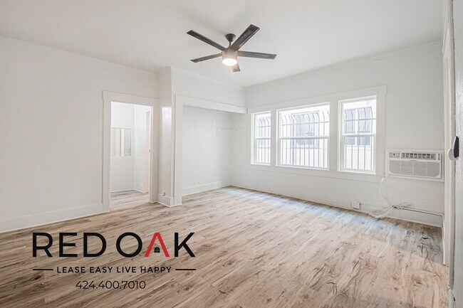 Photo - 816 S Park View St Unit 101