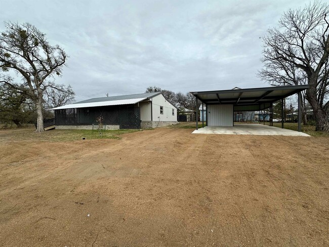 Building Photo - 3410 Cactus