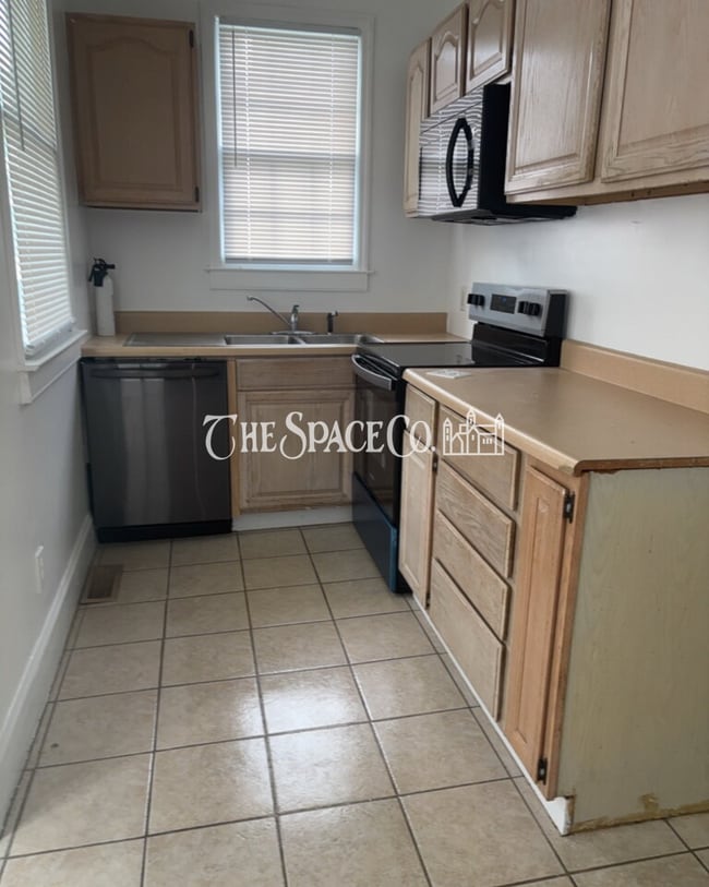 100 Morris St Unit A
