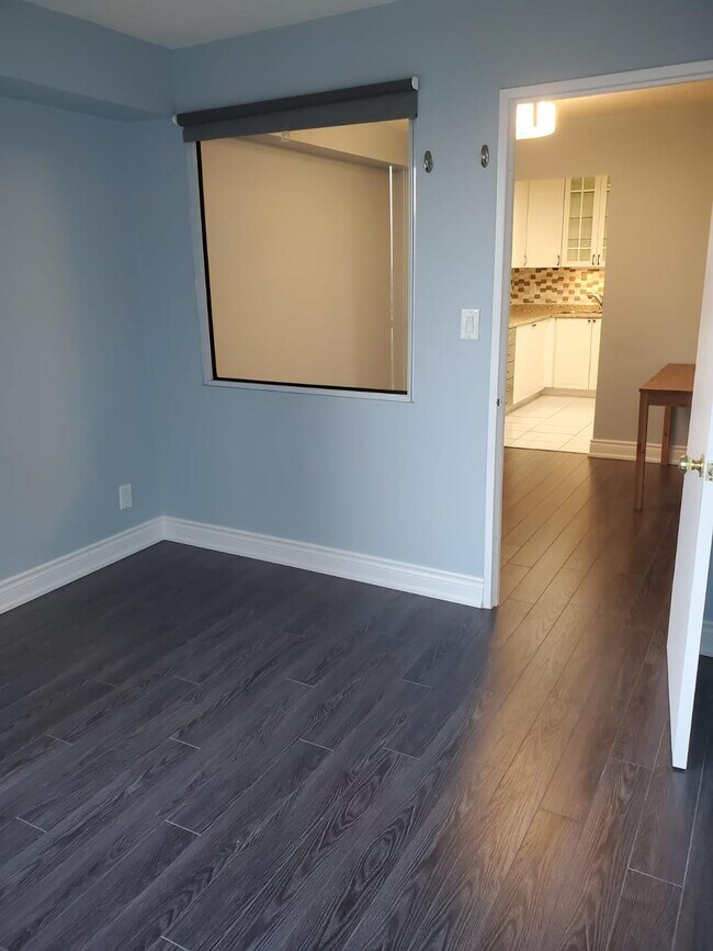 Building Photo - 2 BED - 2 BATH - MISSISSAUGA - CONDO Unit 709