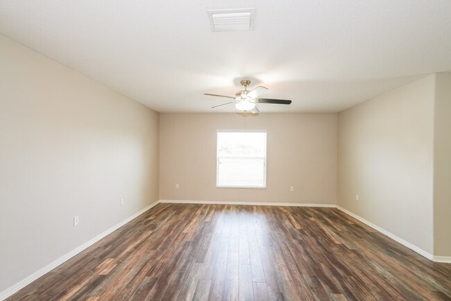 Photo - 7614 Maroon Peak Dr