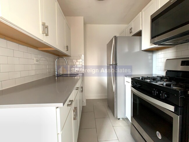 3333 Broadway Unit B11B