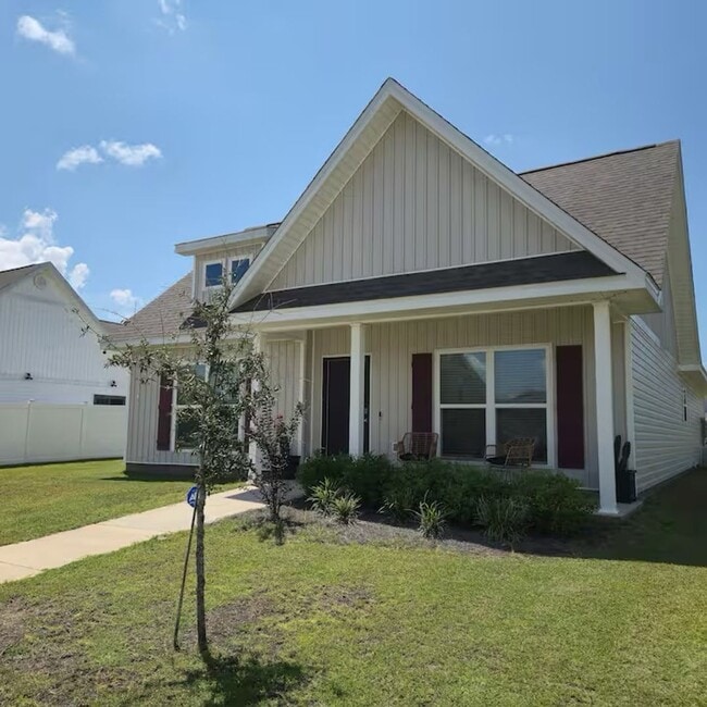 Building Photo - 42 Woodsorrel St