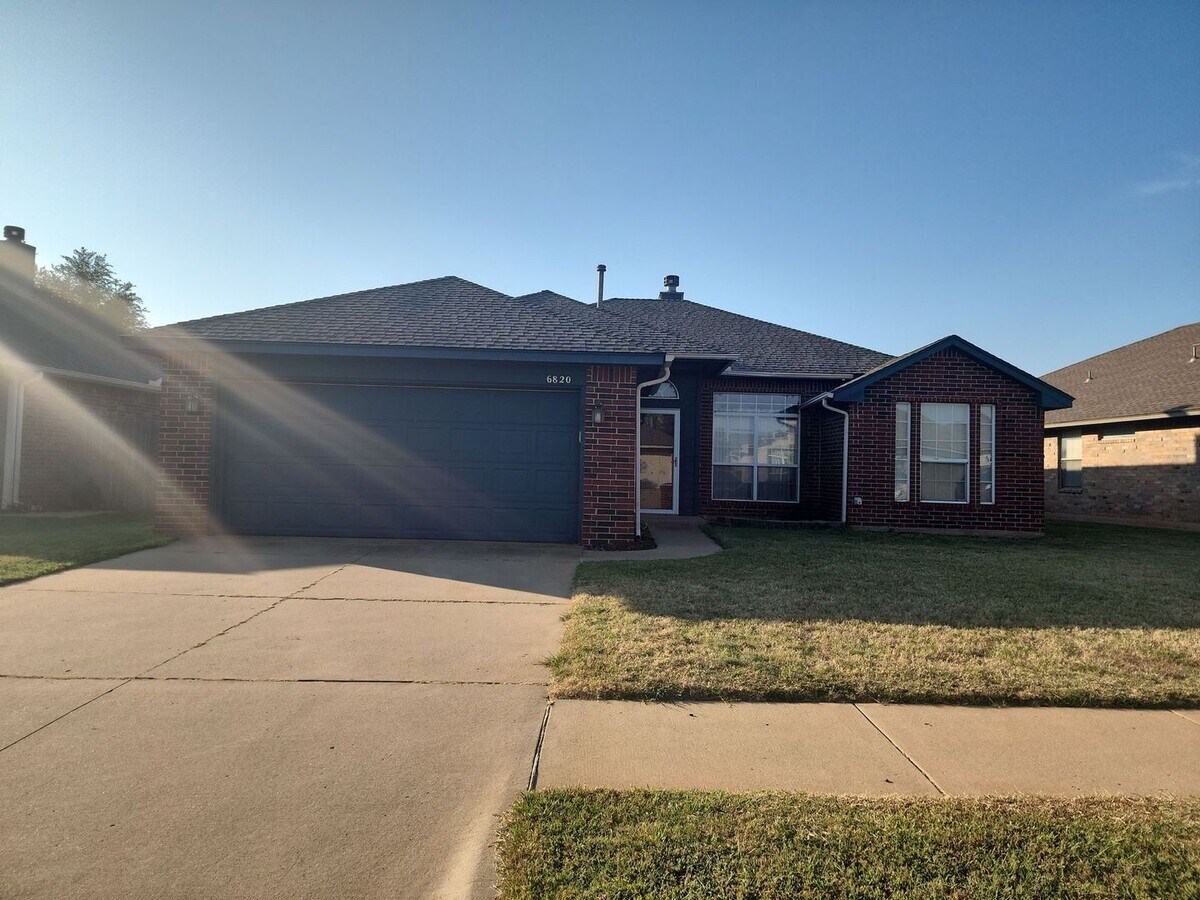 Coming soon: 3 Bed 2 Bath in Oklahoma City! - Coming soon: 3 Bed 2 Bath in Oklahoma City!