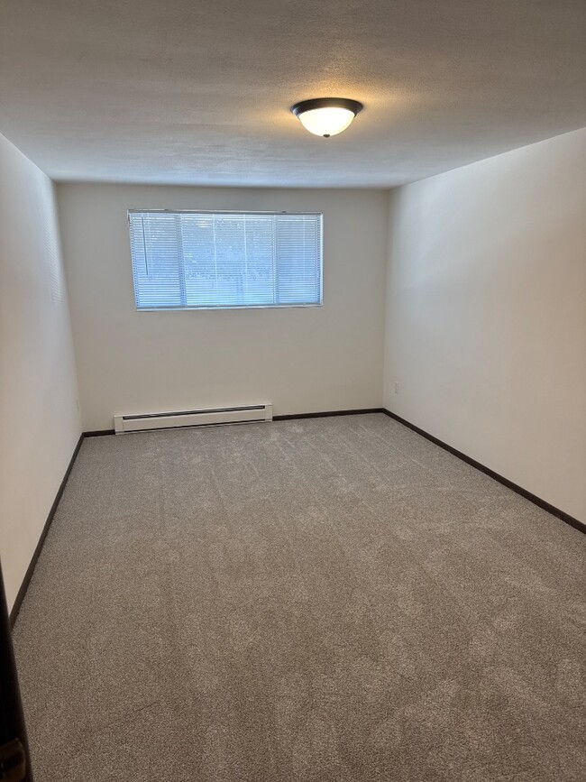 Photo - 5858 Anthony Pl