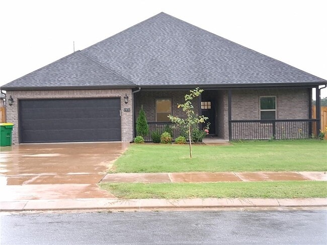 Photo - 1971 Edgewood Rd