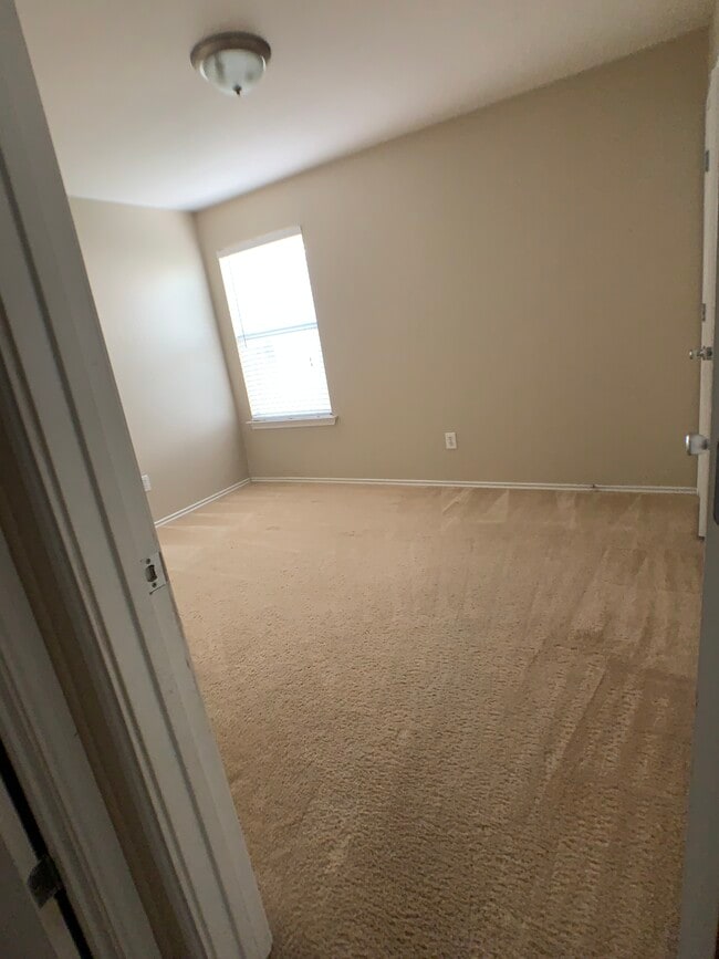 Photo - 114 Phillips St