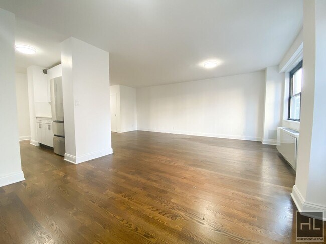 Photo - East 89 Street Unit 2L