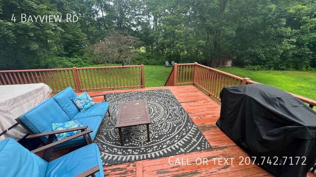 4 Bayview Rd