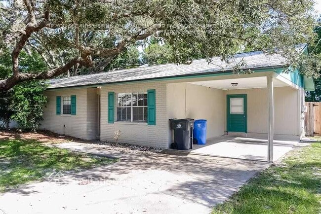 Photo - 7317 Canal Blvd