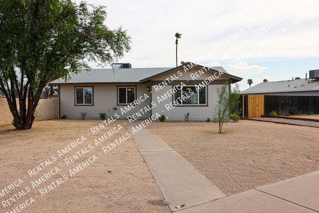 Photo - 13861 N 48th Ave