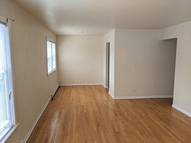 Photo - 156 Asbury Ave Unidad 4