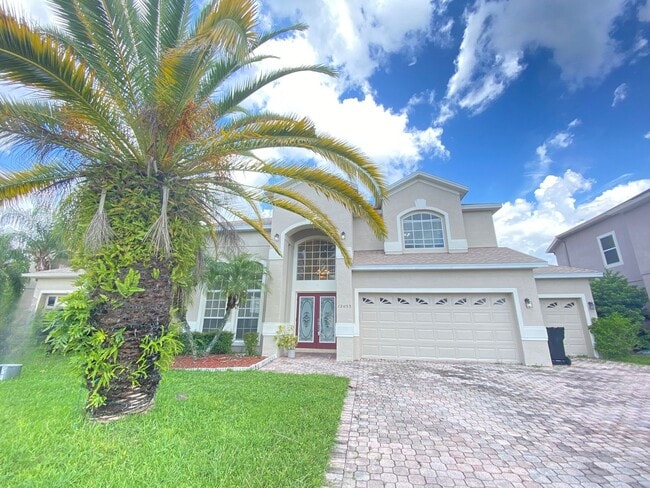 Building Photo - Spacious 4/3 Single Family Home!!