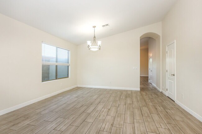 Photo - 4715 W Harwell Rd