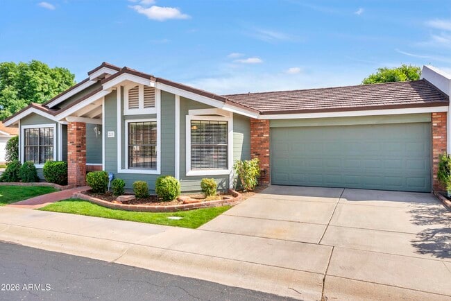 Photo - 229 E Anderson Ave