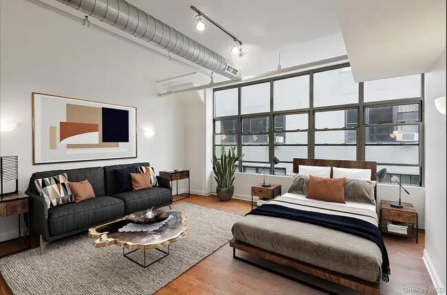 Building Photo - 176 Johnson St Unit 7H