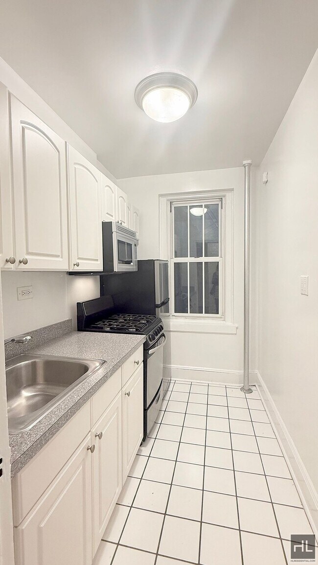 Photo - Jane Street Apartment Unit 3E