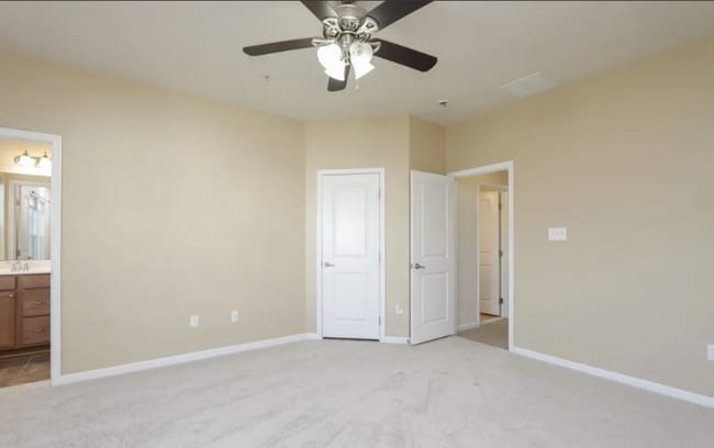 Photo - 731 Olive Wood Ln