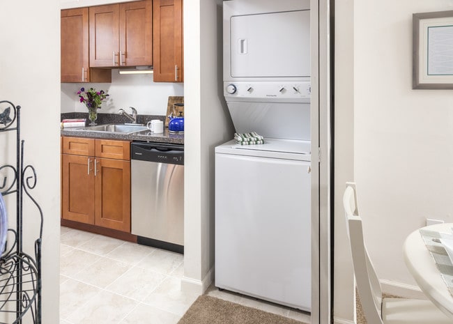 Bayview Court Apartments