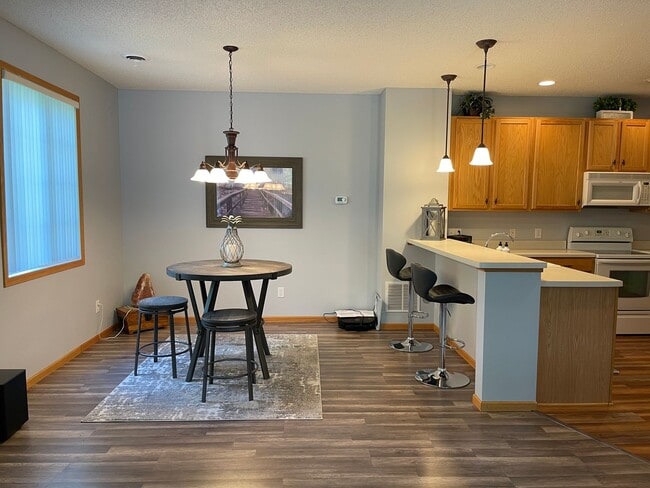 Photo - Beautiful end unit townhome in Elk River!
