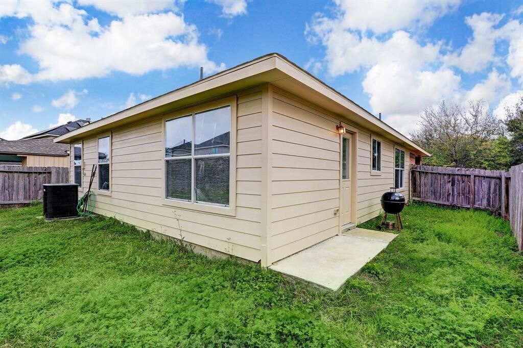 Photo - 11010 Clear Villa Ln