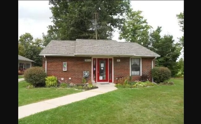 Building Photo - 8 Senior Dr Rental