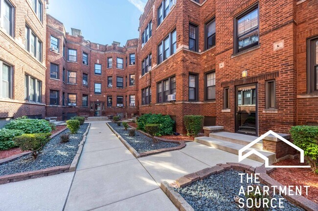 Photo - 4415 N Wolcott Ave Unidad B3
