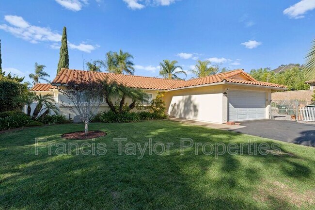 Photo - 2230 E El Norte Pkwy