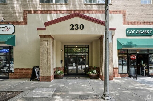 Building Photo - 230 E Ponce de Leon Ave Unit 313 Rental
