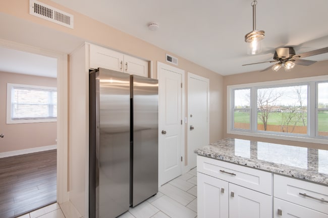 Photo - 8729 W 73rd Pl Unit 2