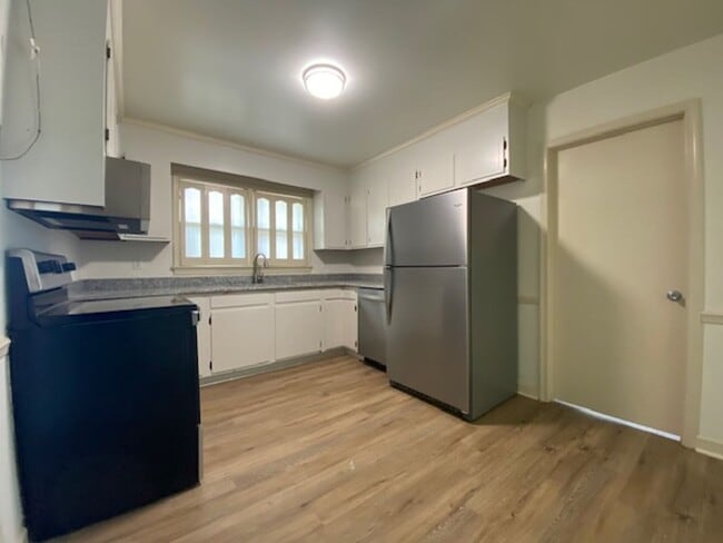 Photo - Rama Rd area -Updated 3 bed,2 bath ranch fence in cul-de-sac