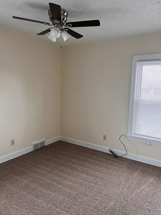 Photo - 119 Olive St