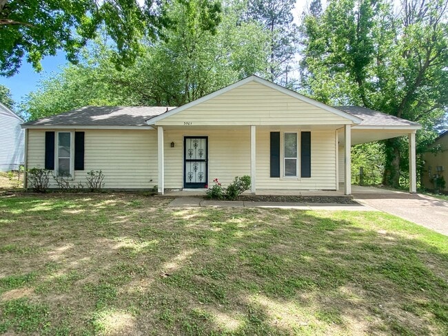 Building Photo - 3 bedroom 2 bathroom near Ramill and St Elmo Rental