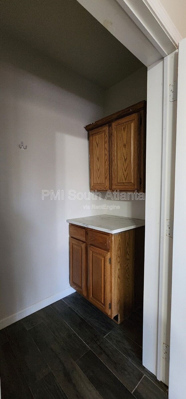 Photo - 755 Castlebrooke Way SE