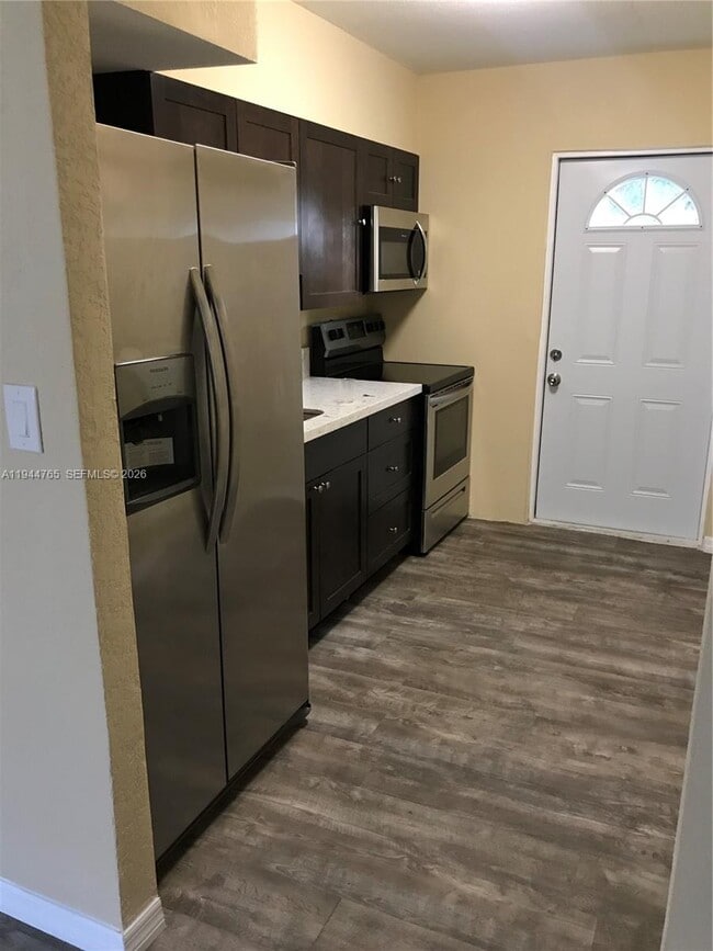 Photo - 6316 SW 24th St