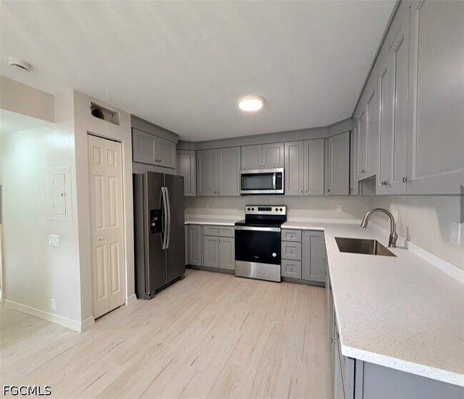 Photo - 13121 Whitehaven Ln