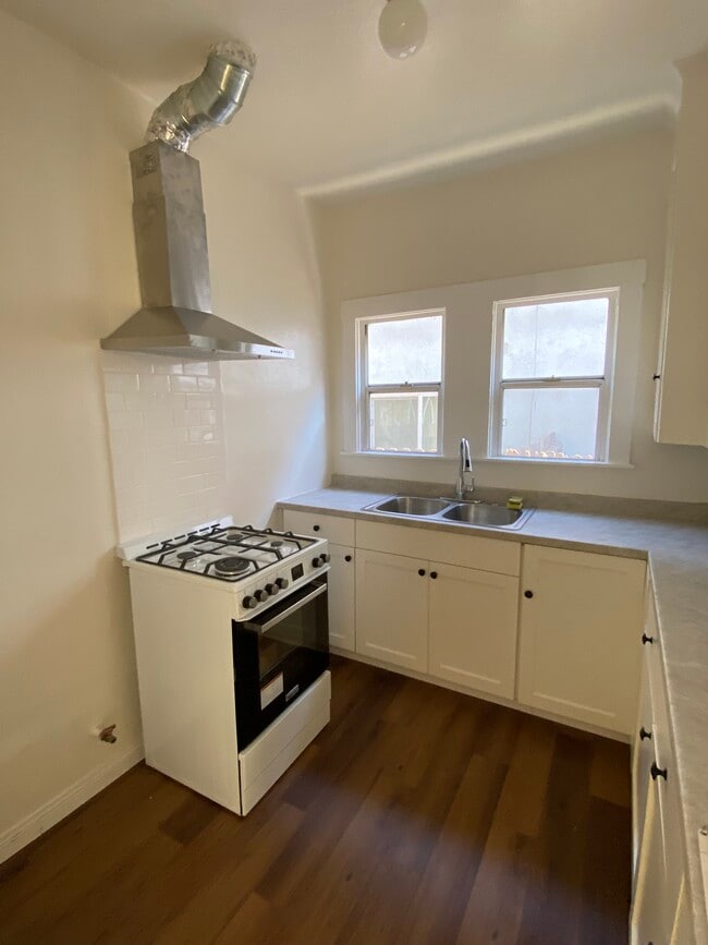 Photo - 1417 S Gaffey St