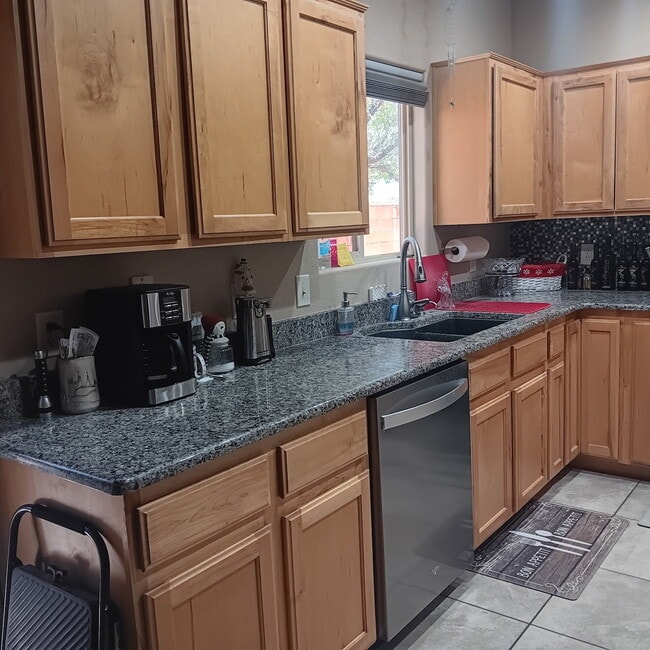 Photo - "Spacious 3-Bedroom Condo Oasis in Hurricane, UT – 2 Full Baths & 1,263 Sq Ft of Comfort!"