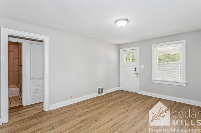 Photo - Great SE 3 bedroom home with many updates