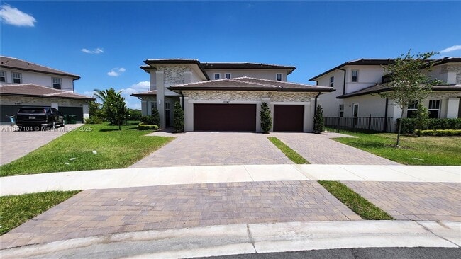 Building Photo - 12347 Green Oak Dr Rental