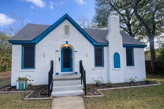 Photo - 832 S Bois D Arc Ave