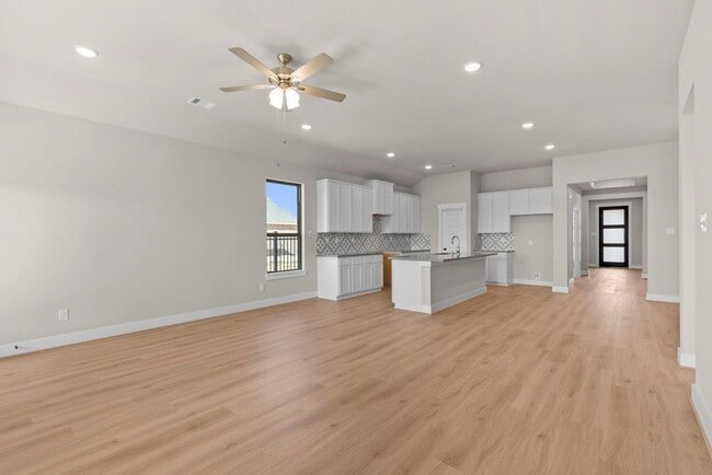 Photo - 2216 Inglenook Grv Dr