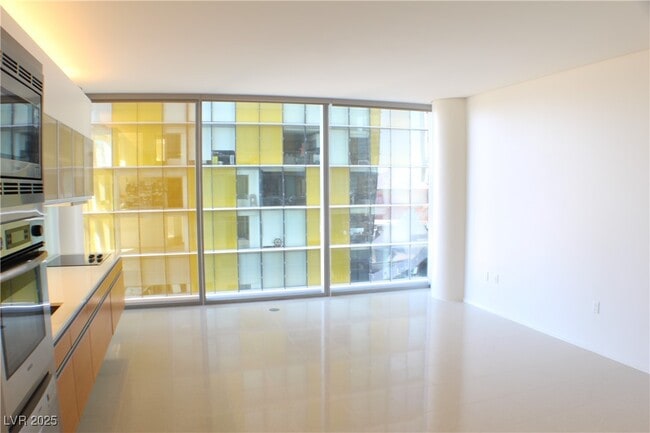 Building Photo - 3722 S Las Vegas Blvd Unit 910 Rental
