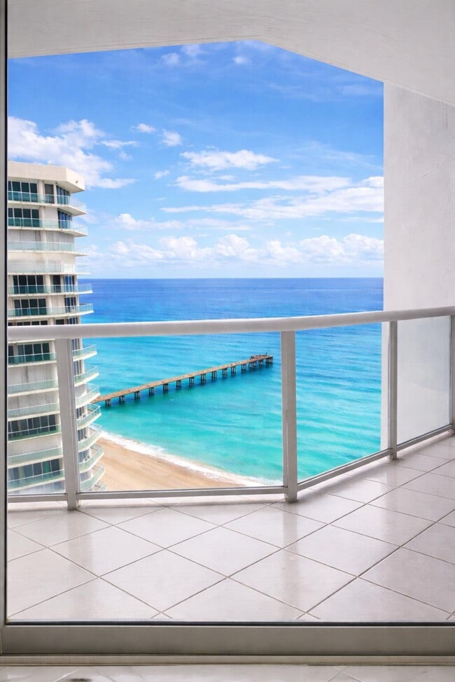 Photo - 16425 Collins Ave Unit 2514