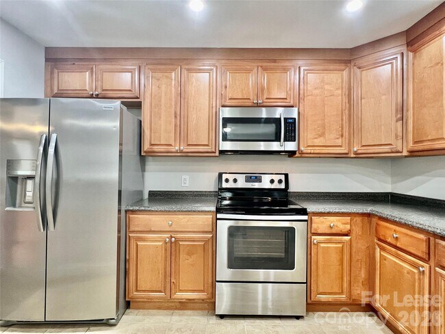 323 Frank Dr